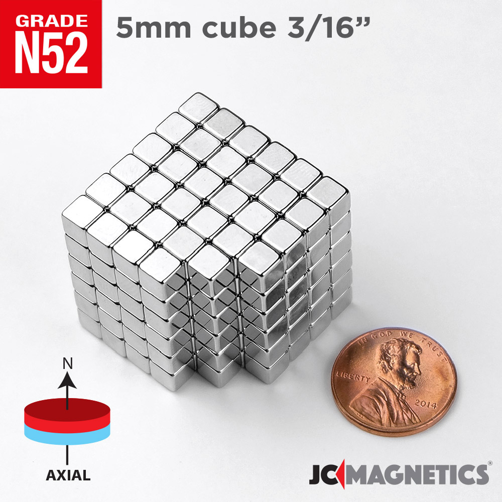 Set of 40 strong magnets (gold, cube: 5x5x5 mm)